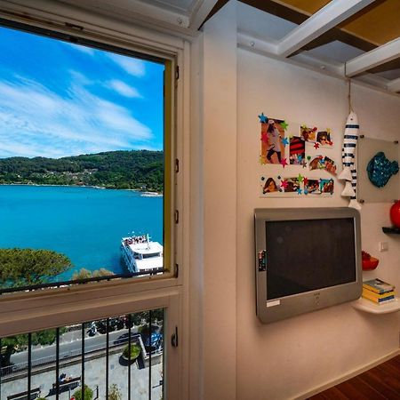 ポルトヴェーネレLa Casa Dagli Occhi Bluアパートメント エクステリア 写真