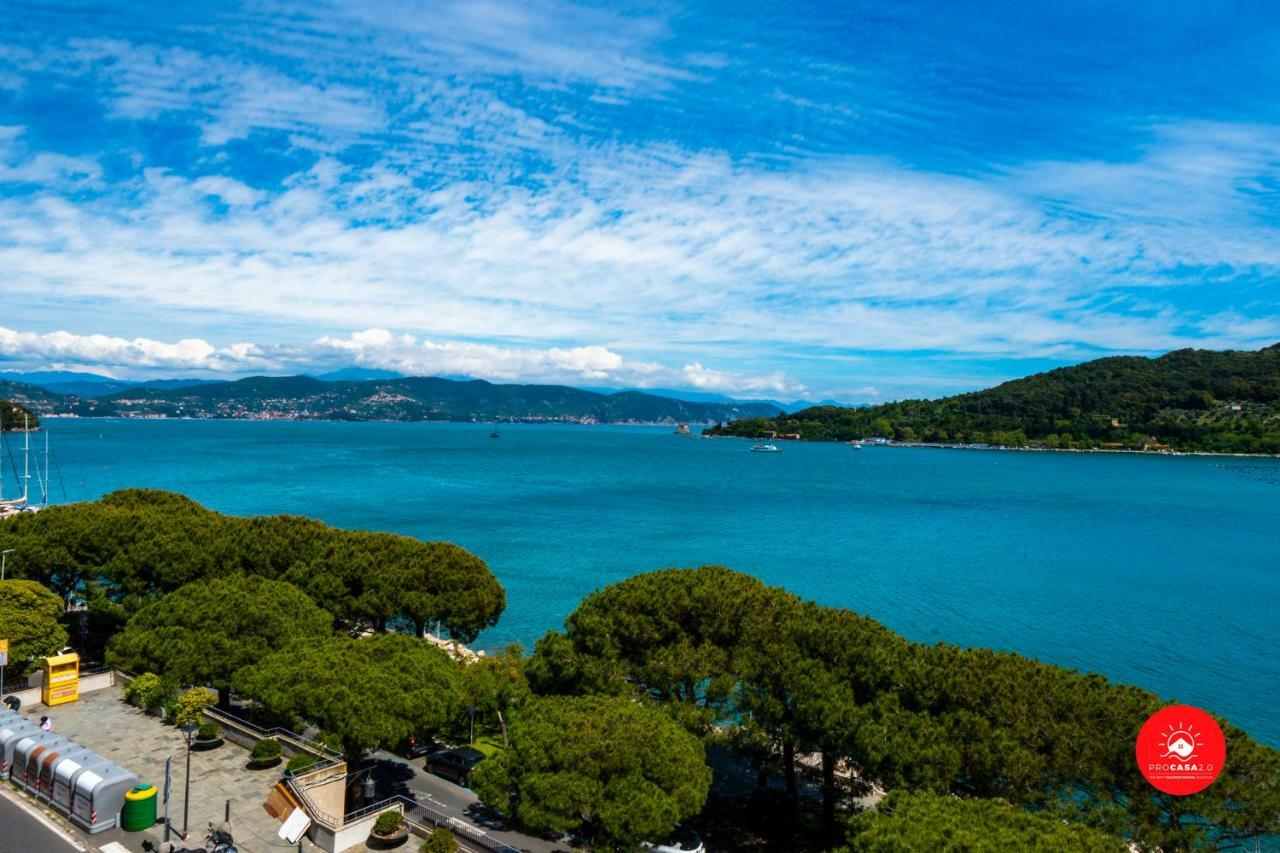 ポルトヴェーネレLa Casa Dagli Occhi Bluアパートメント エクステリア 写真