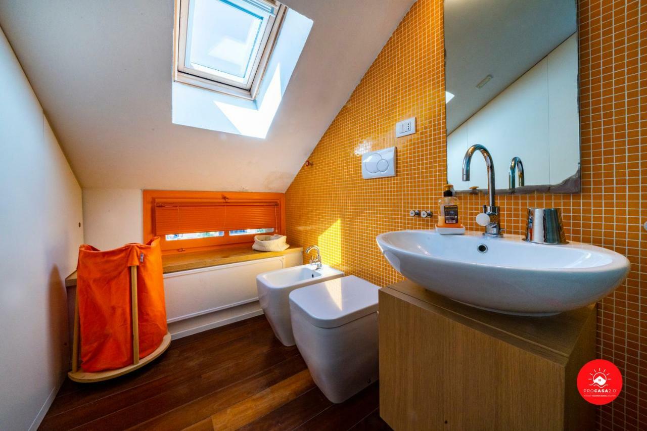 ポルトヴェーネレLa Casa Dagli Occhi Bluアパートメント エクステリア 写真